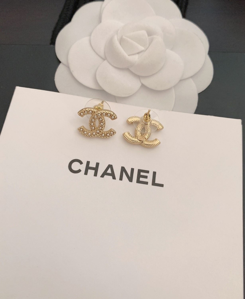 Ch**el earrings